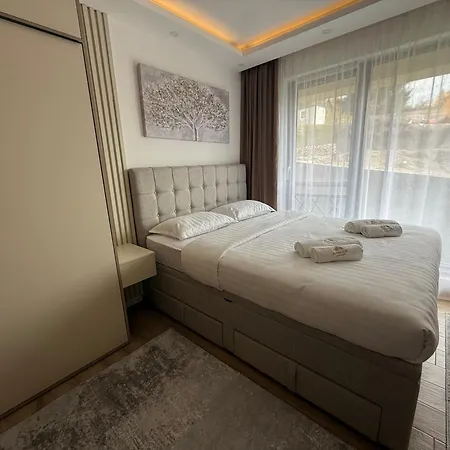 Alpina Lux Apartament